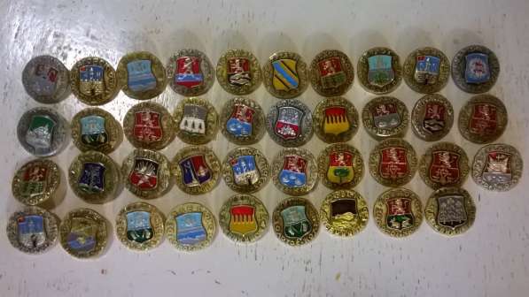 Значки по 10 рублей за штуку! в Москве фото 27