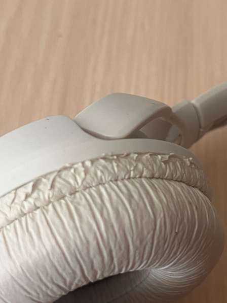 Беспроводные наушники JBL tune560BT в Санкт-Петербурге