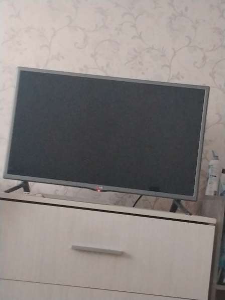 LG телевизор