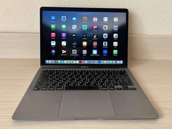 Mac book air m 1 8/256 gb в Краснодаре