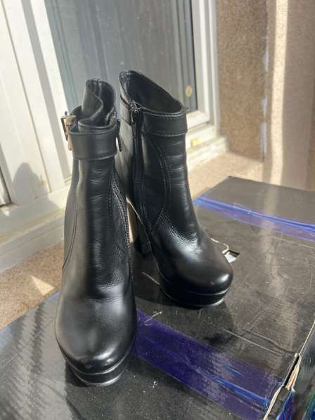 Ботинки Демисезонные 33 размер