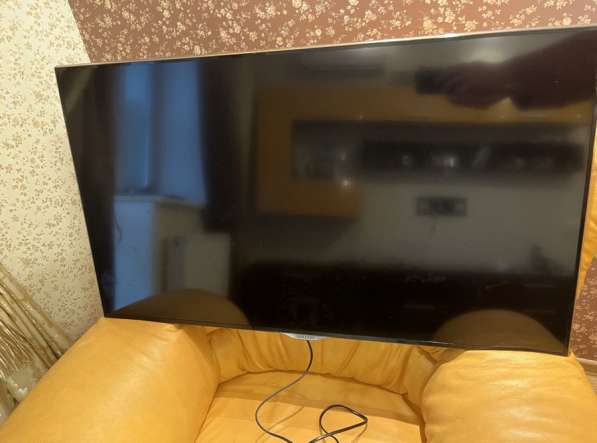 Телевизор Samsung 40” 3D Smart TV Wifi 400Hz