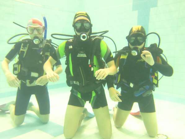 Погружаем под воду на задержке дыхания и с аквалангом в Ханты-Мансийске