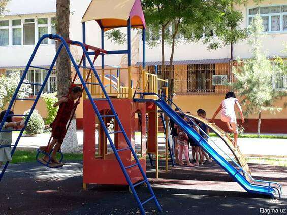 Детские площадки и уличные тренажеры в 