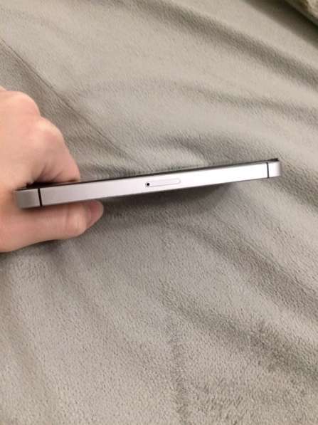 IPhone SE 64gb в Москве фото 6
