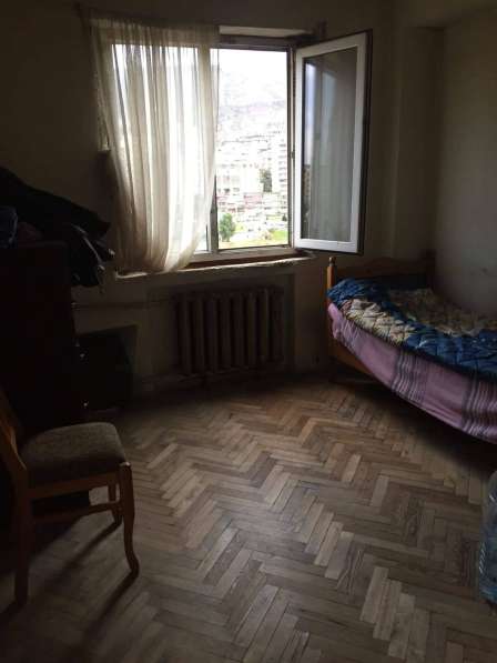 Продаю 3 -комнатную квартиру в центре Тбилиси в фото 8