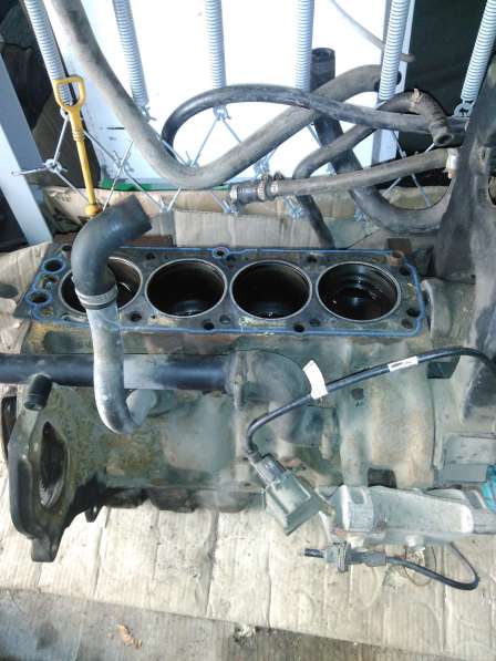 Двигатель Lanos 1.5, ГБЦ, КПП и др в фото 3