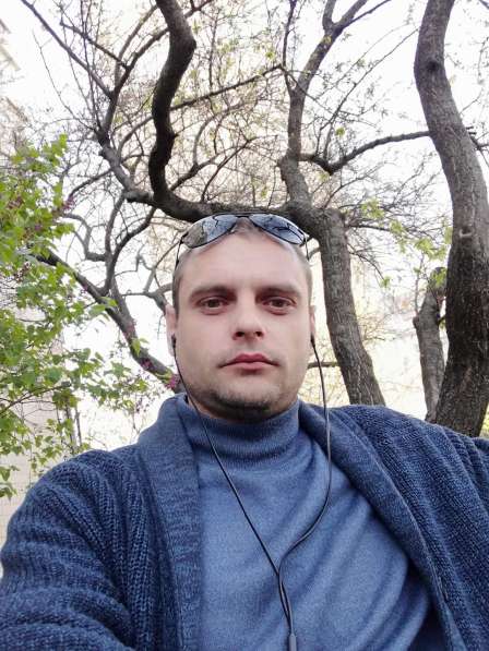 Олег, 37 лет, хочет познакомиться в 