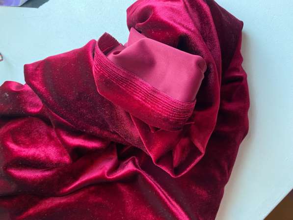 Ткань Велюр Малиновая