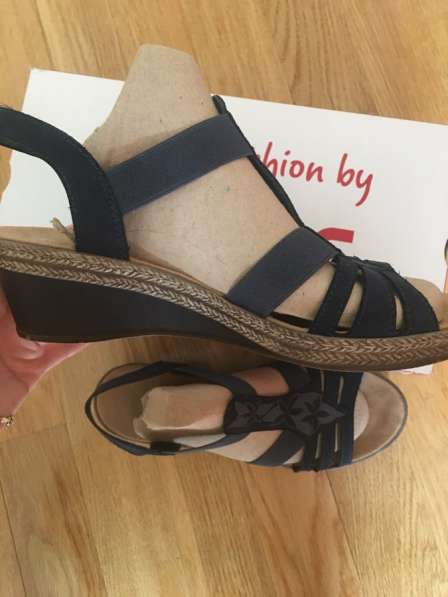 Босоножки rieker