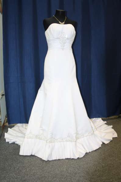 Белое свадебное платье-русалка Julius Bridal