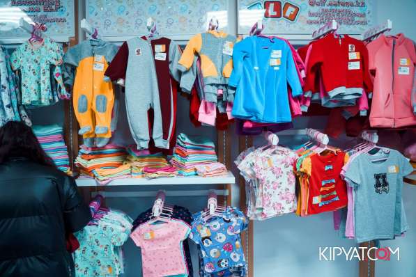 Продажа готового бизнеса - магазина детской одежды!