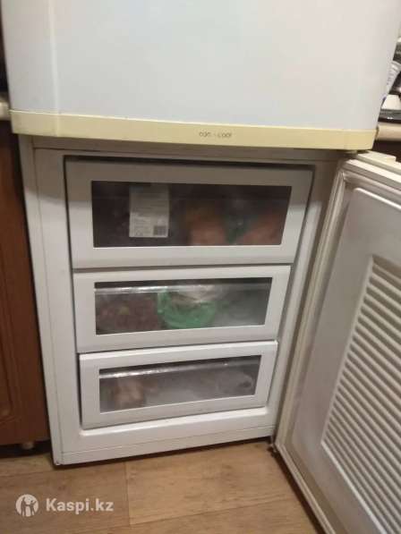 Продам холодильник Samsung в фото 4