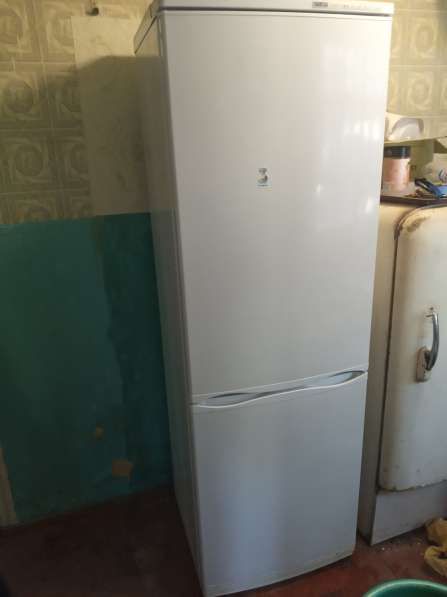 Холодильник ATLANT 2 к в фото 3