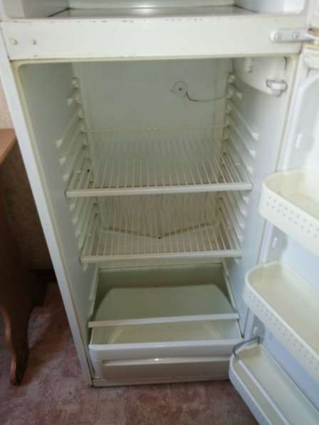 Продам холодильник в Магнитогорске