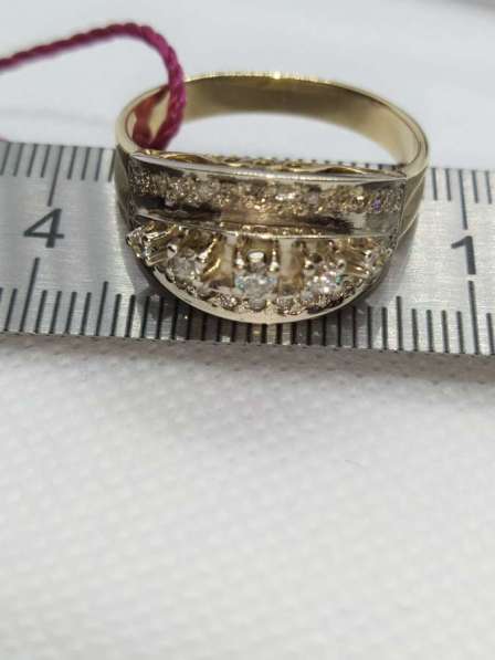 Золотое кольцо с бриллиантами 750 пробы в Саках фото 4