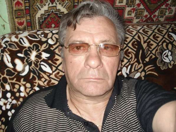 Владимир, 72 года, хочет пообщаться