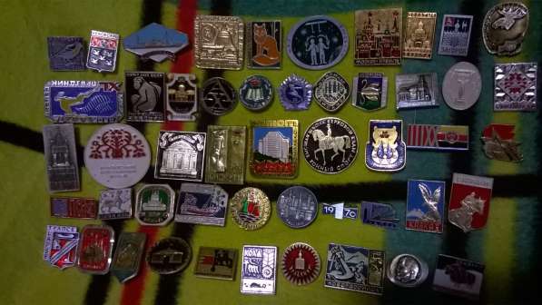 Значки по 10 рублей за штуку! в Москве фото 24