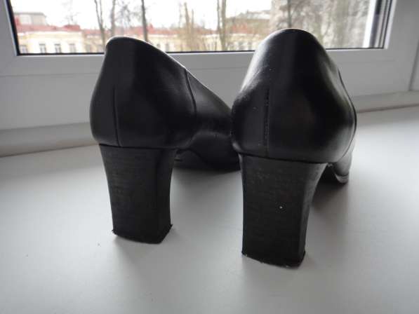 Туфли из натуральной кожи марки Lorbac, черные, 36р в Санкт-Петербурге фото 4