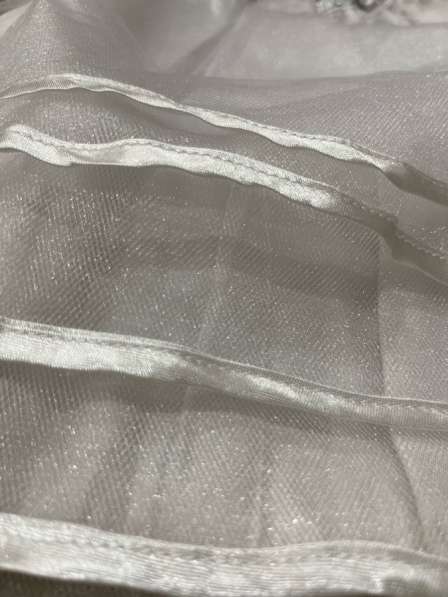 Юбка белая блестящая 128 - 134 в Котласе фото 3