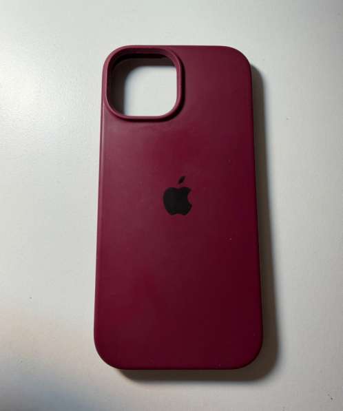 Чехлы на айфон 15 в Пензе фото 3