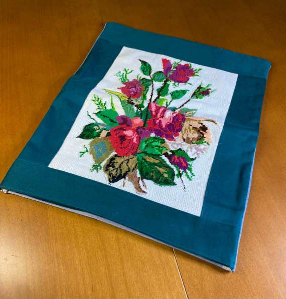 Подушка интерьерная