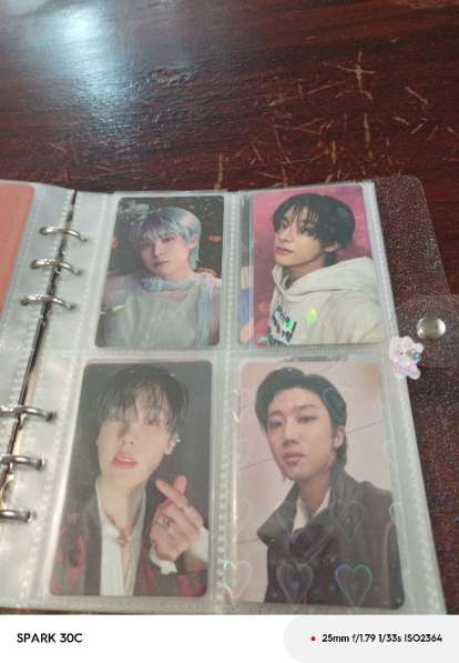 Официальные карты K-pop в Москве фото 7