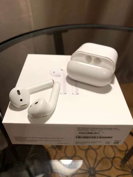 Apple airpods 2019 г в Москве