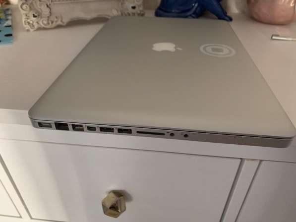 MacBook Pro 15 i7 2,4 в Москве фото 5