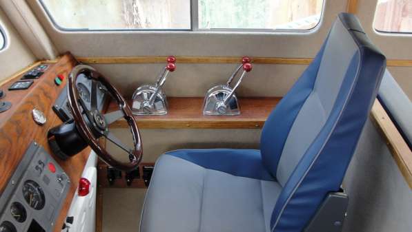 Морской водометный катер Баренц 1100 в Архангельске фото 12