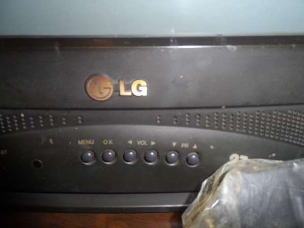 Телевизор LG в Москве фото 3