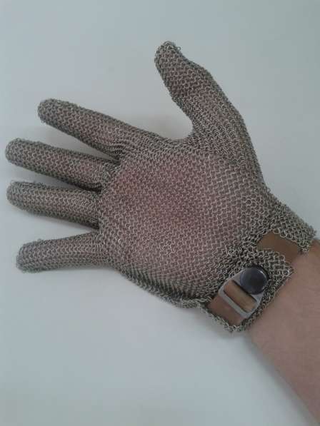 Продаем кольчужные перчатки собственного производства в Новочебоксарске