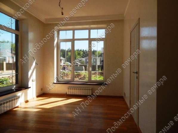 Продам коттедж в Москва.Жилая площадь 270 кв.м.Есть Газ, Водопровод. в Москве фото 10