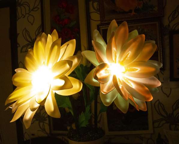 Светильники и интерьерные цветы ручной работы в Москве фото 3