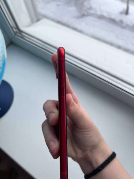 ?IPHONE 11 64gb red в Шадринске фото 3