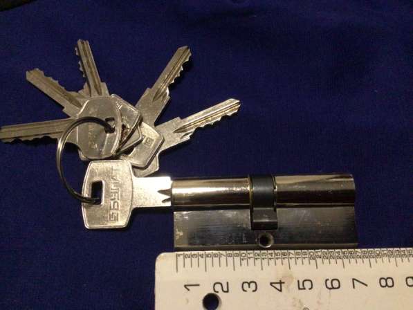 Замки бу в Москве фото 4