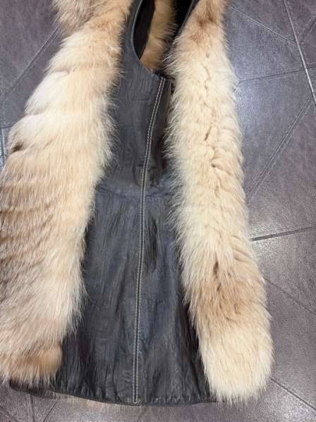 Жилетка меховая в Иркутске