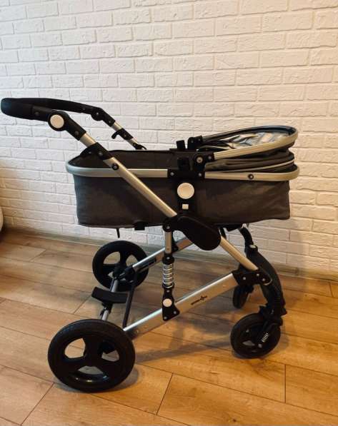 Продам Коляску