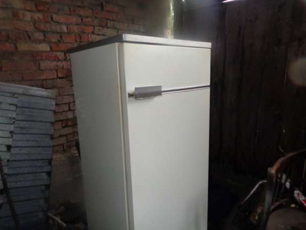 Холодильник бирюса-17 хтс