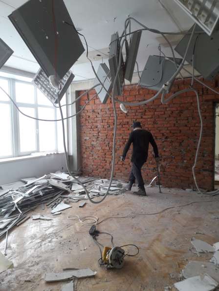 Демонтаж стяжки и штукатурки в Москве фото 5