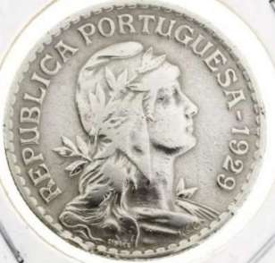 Монеты- номинал 1 эскудо. Португалия в фото 5