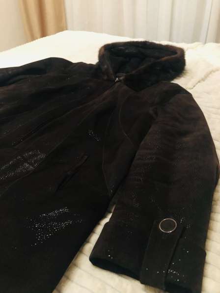 Куртка натуральная замша с норкой 60 размер в Нижнем Тагиле