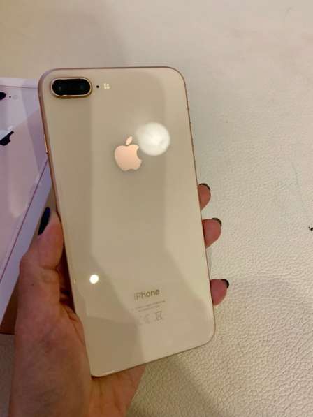 IPhone 8 Plus 64ГБ Gold в Омске фото 7