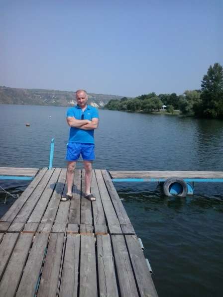 Олег, 46 лет, хочет познакомиться в фото 4