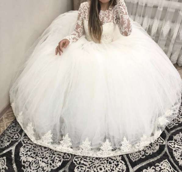 Свадебное платье в Бутурлиновке фото 4
