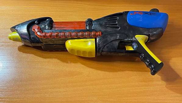 Водный бластер - пистолет игрушка