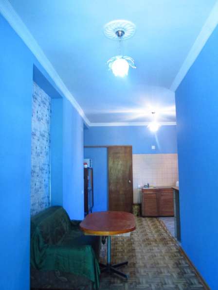 Продается двухэтажный дом с землей в Батуми в фото 8