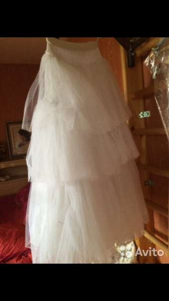 Платье свадебное 42-44 в Москве