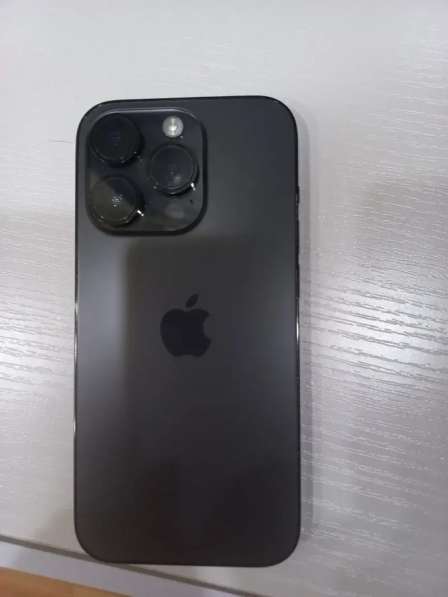 Продам айфон 14 про в Биробиджане