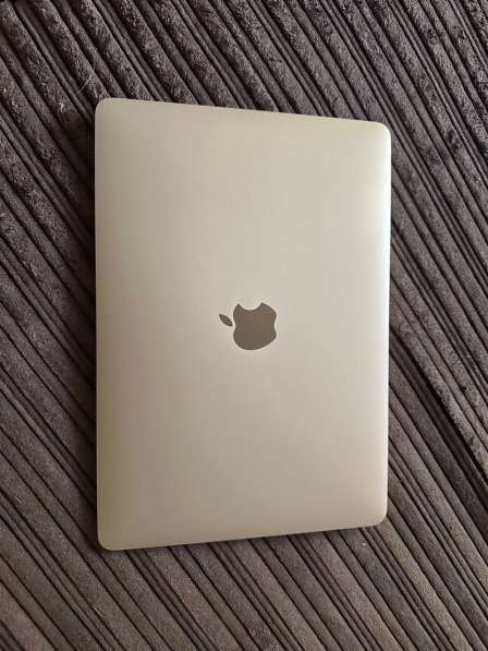 MacBook 13 Air 2017 года в фото 3